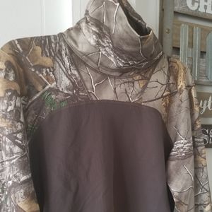 Under Armour fitted womens cold gear